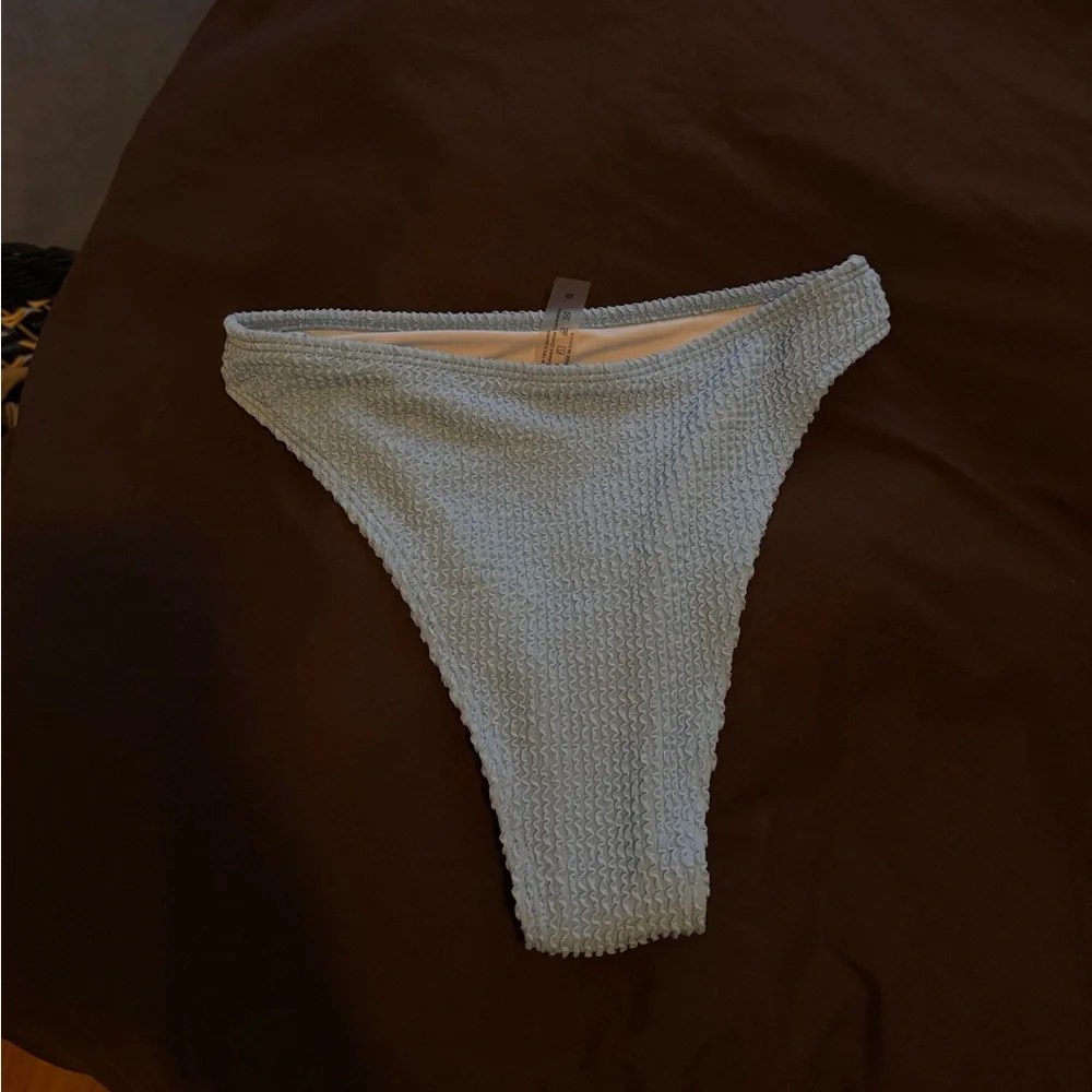 AMAZON bikini bottoms - Picture 6 of 8